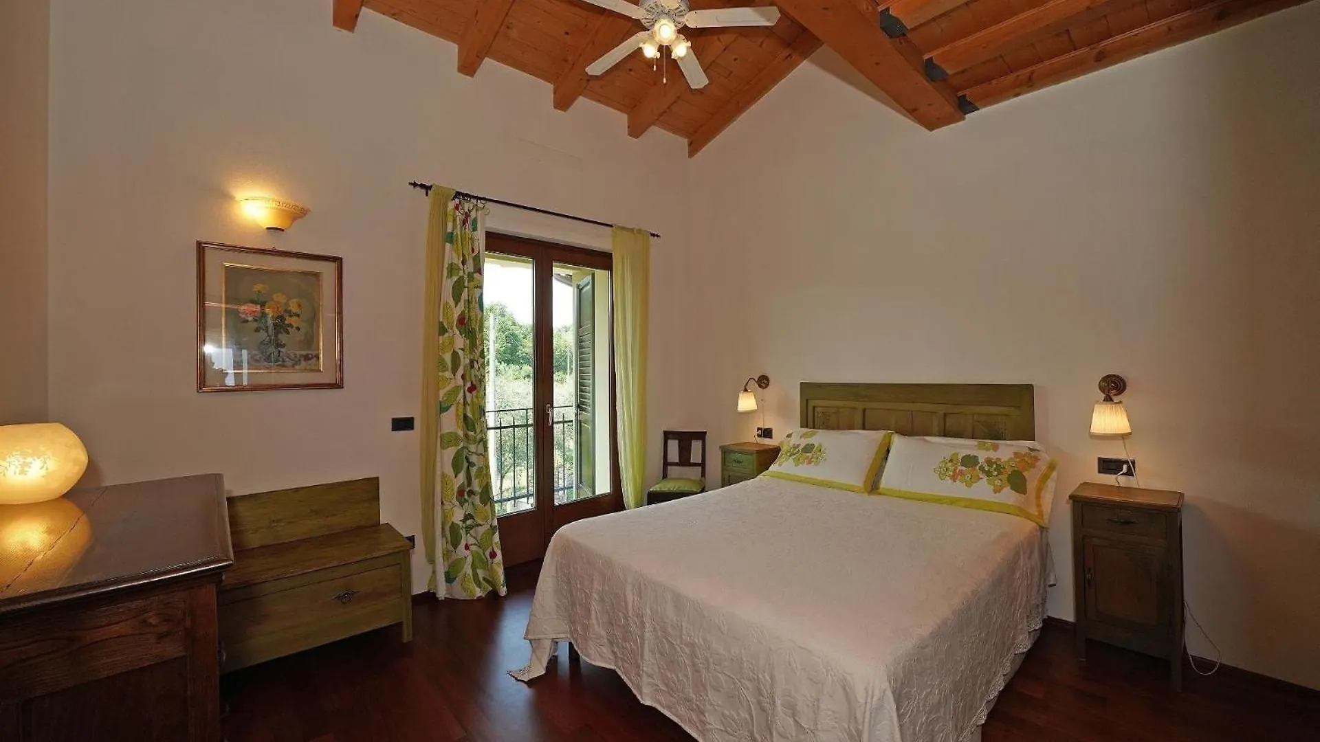 Apartment Wohnung Mit Blick Auf Den Gardasee Castello