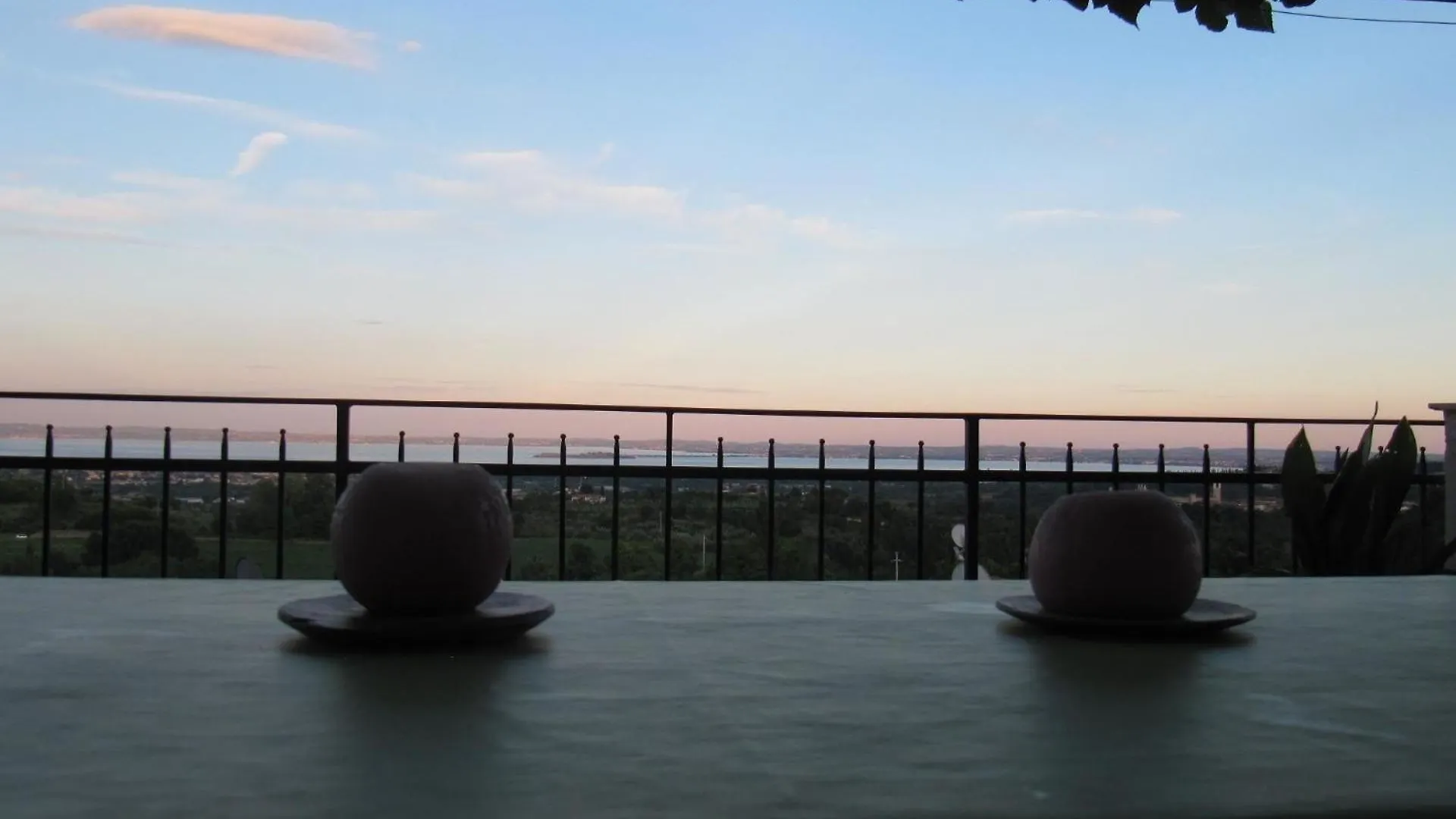 Wohnung Mit Blick Auf Den Gardasee Castello  0*, Castello (Brescia)