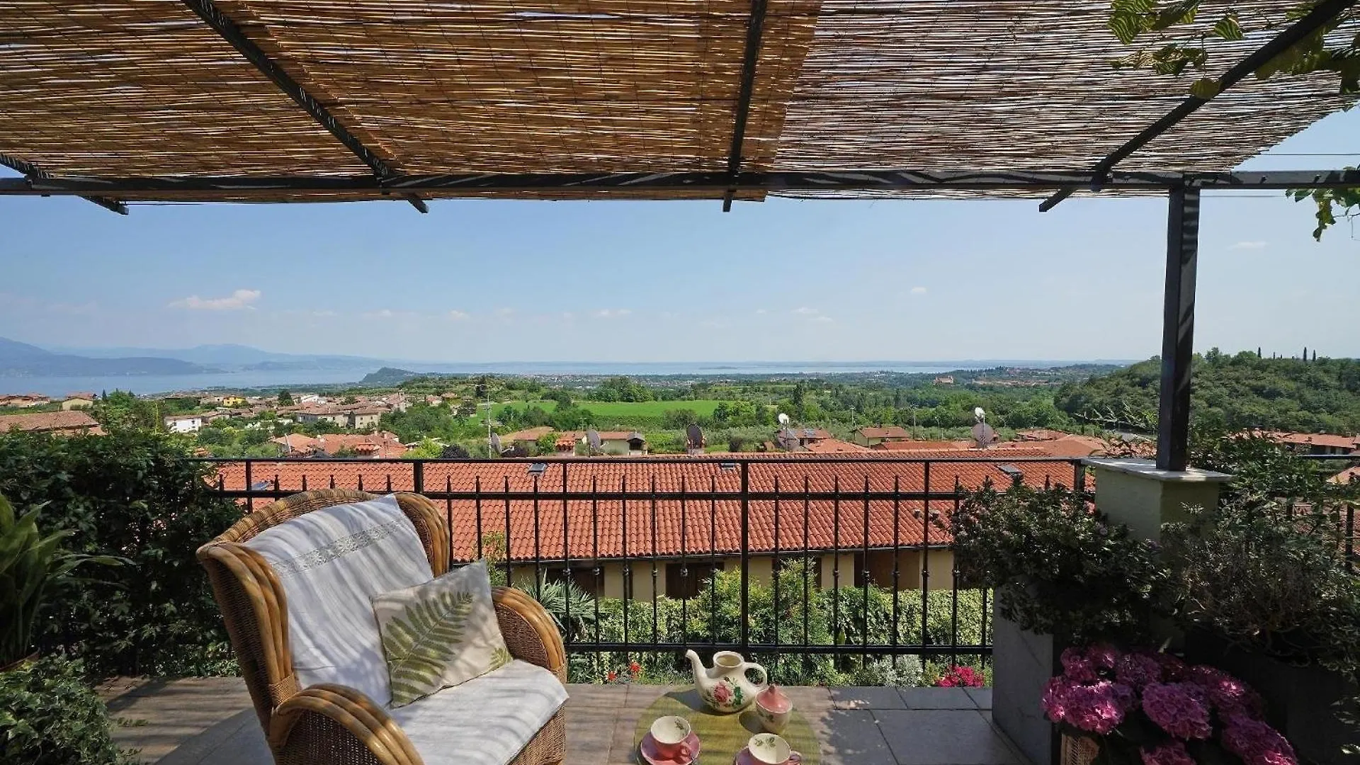 Wohnung Mit Blick Auf Den Gardasee Castello  0*, Castello (Brescia)