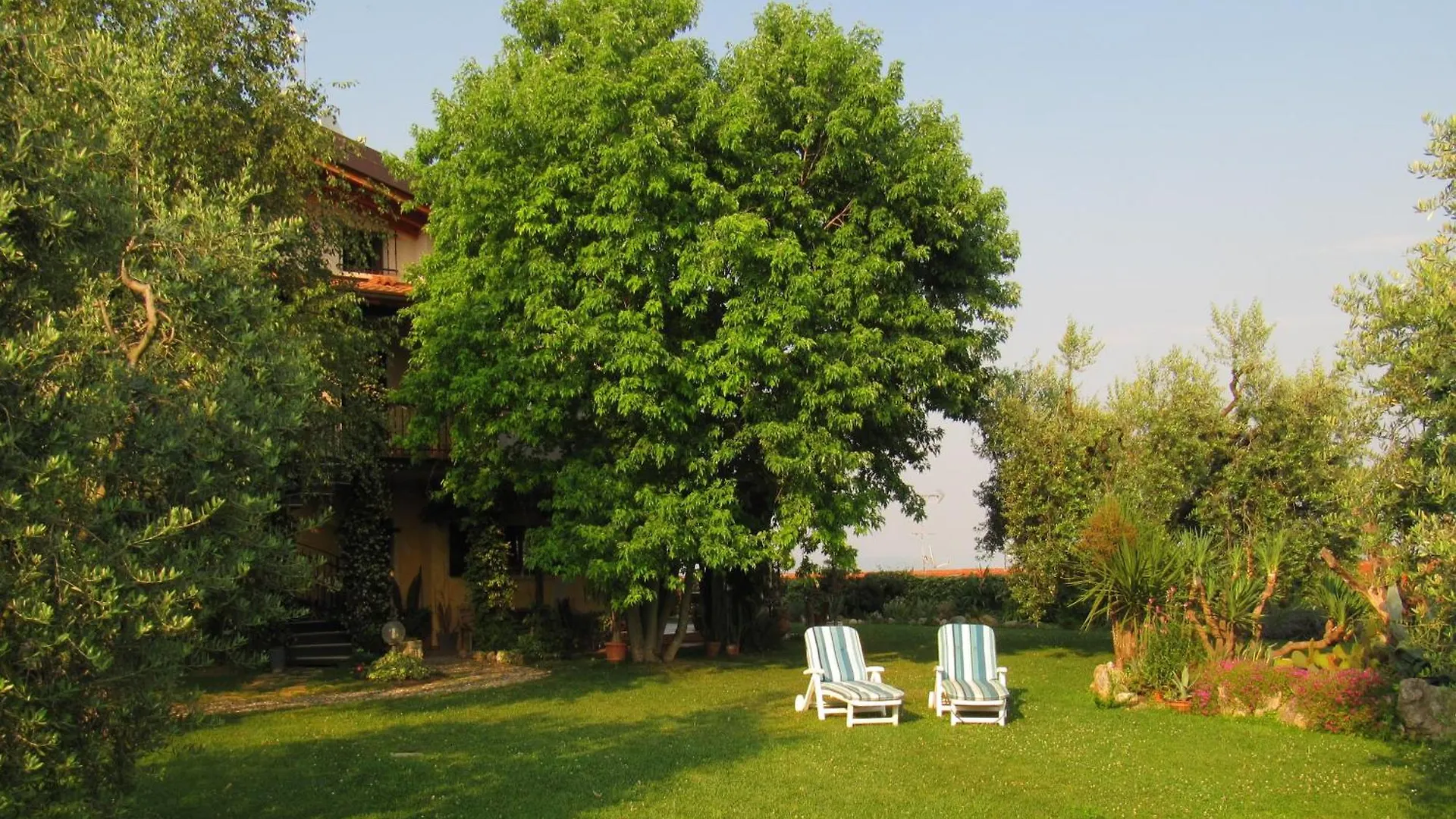 Wohnung Mit Blick Auf Den Gardasee Castello  Apartment